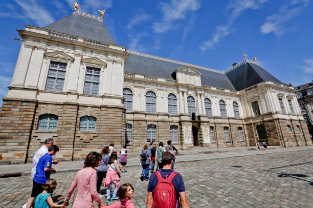 visite-parlement-bretagne